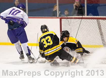 Thumbnail 2 in Oakville vs. Christian Brothers photogallery.
