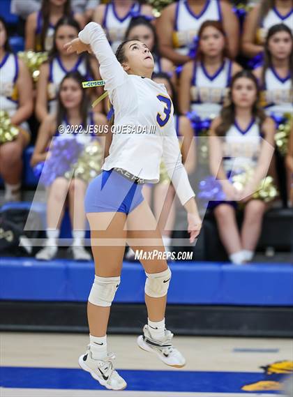 Thumbnail 1 in Holtville @ Brawley photogallery.