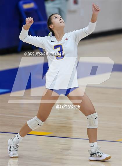 Thumbnail 1 in Holtville @ Brawley photogallery.