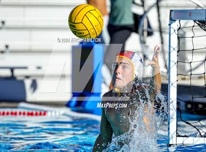 Thumbnail 2 in Santa Monica vs Redondo Union photogallery.