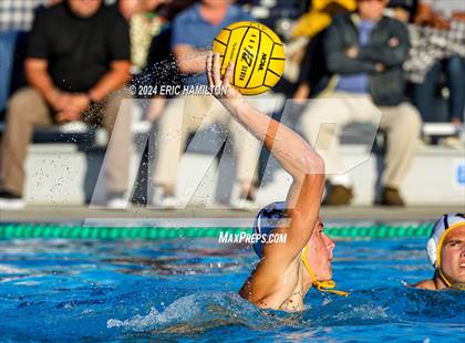 Thumbnail 2 in Santa Monica vs Redondo Union photogallery.