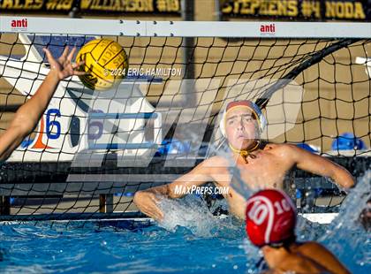 Thumbnail 2 in Santa Monica vs Redondo Union photogallery.