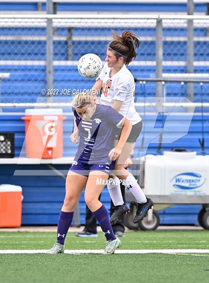 Thumbnail 2 in Ridge Point vs Rockwall (UIL 6A Girls Soccer State Semifinal) photogallery.
