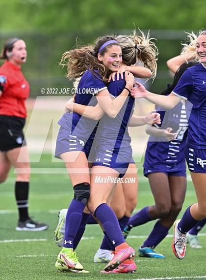Thumbnail 2 in Ridge Point vs Rockwall (UIL 6A Girls Soccer State Semifinal) photogallery.