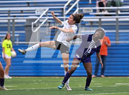 Thumbnail 1 in Ridge Point vs Rockwall (UIL 6A Girls Soccer State Semifinal) photogallery.