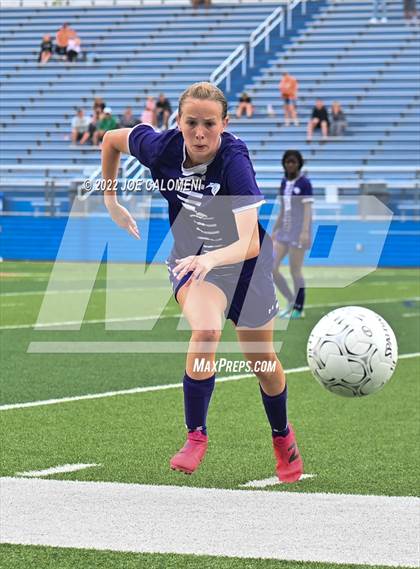 Thumbnail 1 in Ridge Point vs Rockwall (UIL 6A Girls Soccer State Semifinal) photogallery.
