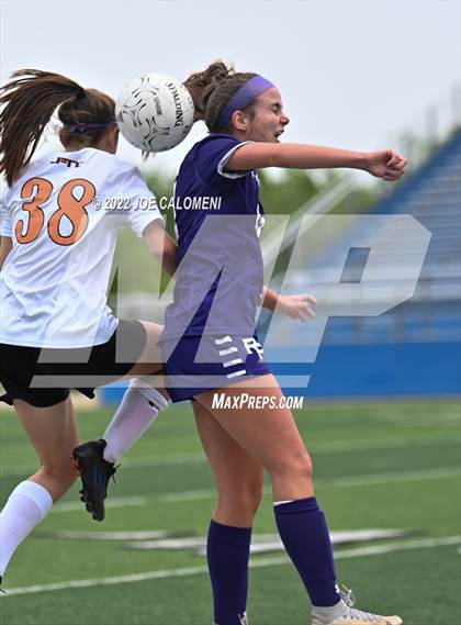 Thumbnail 2 in Ridge Point vs Rockwall (UIL 6A Girls Soccer State Semifinal) photogallery.