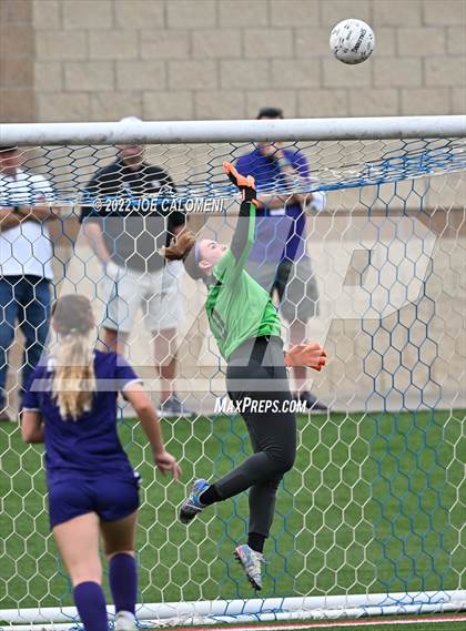 Thumbnail 1 in Ridge Point vs Rockwall (UIL 6A Girls Soccer State Semifinal) photogallery.