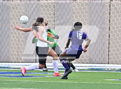 Thumbnail 3 in Ridge Point vs Rockwall (UIL 6A Girls Soccer State Semifinal) photogallery.