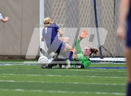 Thumbnail 2 in Ridge Point vs Rockwall (UIL 6A Girls Soccer State Semifinal) photogallery.