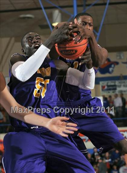 Thumbnail 1 in Quality Education Academy vs. Oak Hill Academy (Marshall County Hoopfest) photogallery.