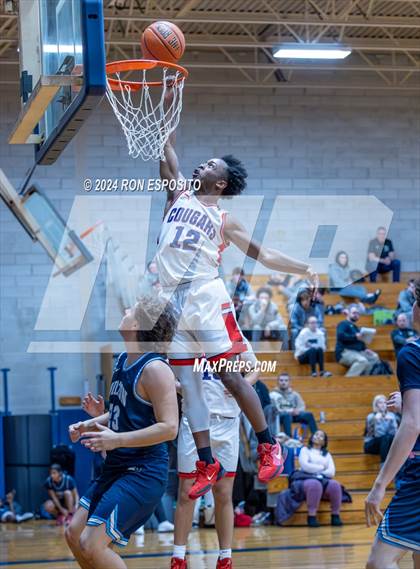 Thumbnail 3 in St. John The Baptist vs Wilton (New York Holiday Invitational) photogallery.