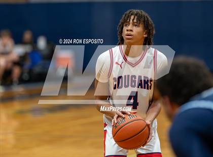 Thumbnail 2 in St. John The Baptist vs Wilton (New York Holiday Invitational) photogallery.