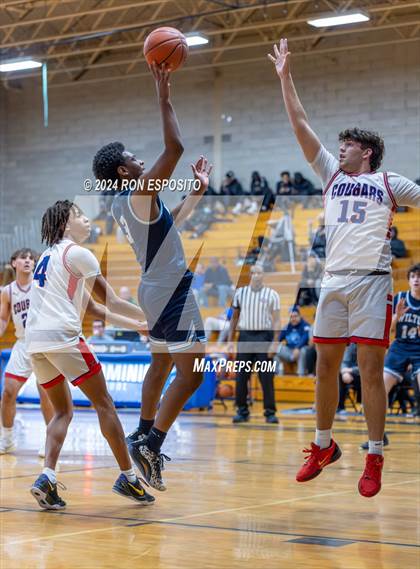 Thumbnail 1 in St. John The Baptist vs Wilton (New York Holiday Invitational) photogallery.
