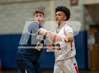 Thumbnail 1 in St. John The Baptist vs Wilton (New York Holiday Invitational) photogallery.