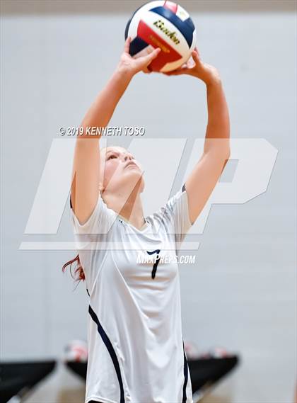 Thumbnail 3 in Reagan @ O'Connor photogallery.