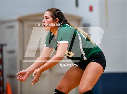 Thumbnail 2 in Reagan @ O'Connor photogallery.