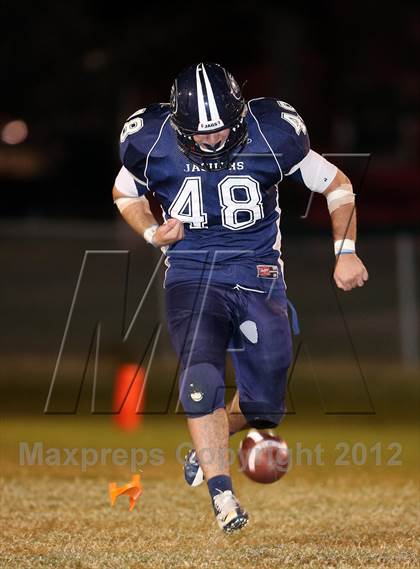 Thumbnail 3 in Emery/Weiner vs. Capital Christian HomeSchool photogallery.