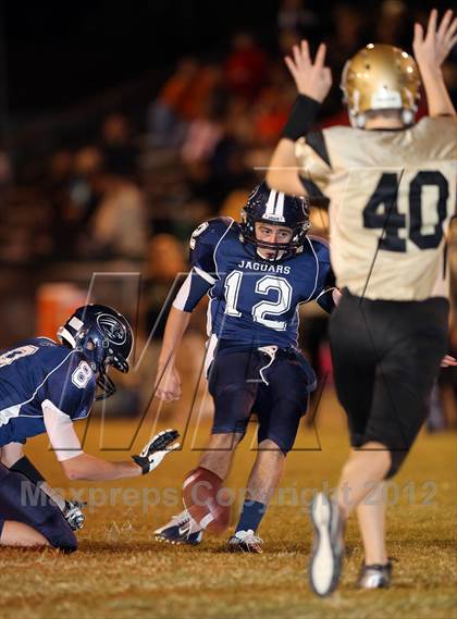 Thumbnail 2 in Emery/Weiner vs. Capital Christian HomeSchool photogallery.