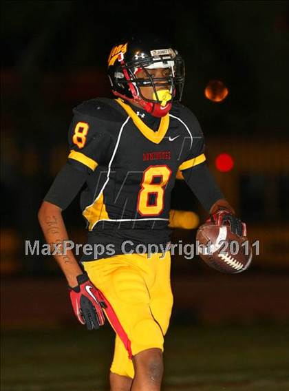 Thumbnail 1 in Paramount @ Dominguez photogallery.