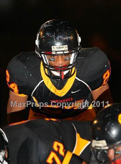 Thumbnail 1 in Paramount @ Dominguez photogallery.