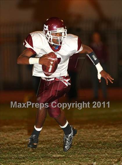 Thumbnail 1 in Paramount @ Dominguez photogallery.
