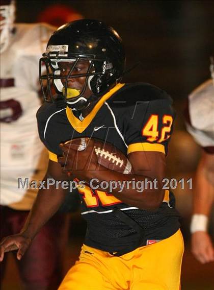 Thumbnail 3 in Paramount @ Dominguez photogallery.