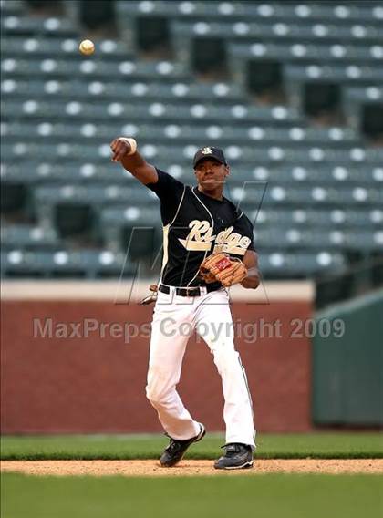 Thumbnail 3 in Carroll vs. Fossil Ridge photogallery.