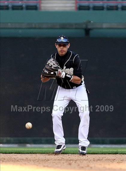 Thumbnail 1 in Carroll vs. Fossil Ridge photogallery.