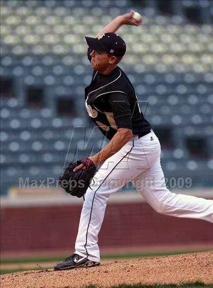 Thumbnail 2 in Carroll vs. Fossil Ridge photogallery.