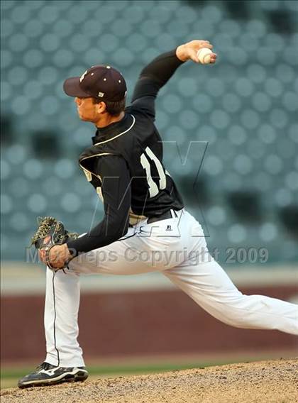 Thumbnail 3 in Carroll vs. Fossil Ridge photogallery.