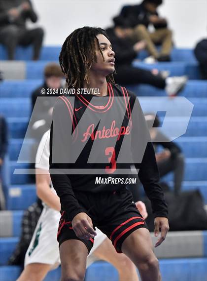 Thumbnail 3 in Antelope vs. Ponderosa (NCS TV Showcase) photogallery.