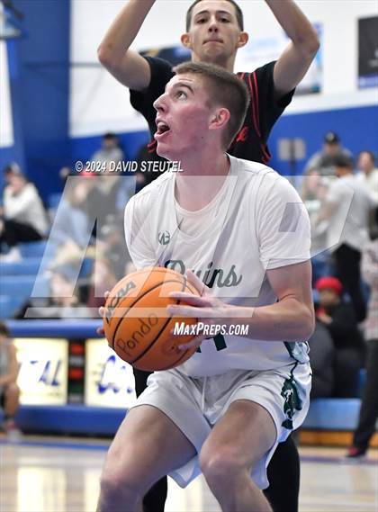 Thumbnail 2 in Antelope vs. Ponderosa (NCS TV Showcase) photogallery.