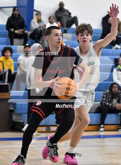 Thumbnail 2 in Antelope vs. Ponderosa (NCS TV Showcase) photogallery.