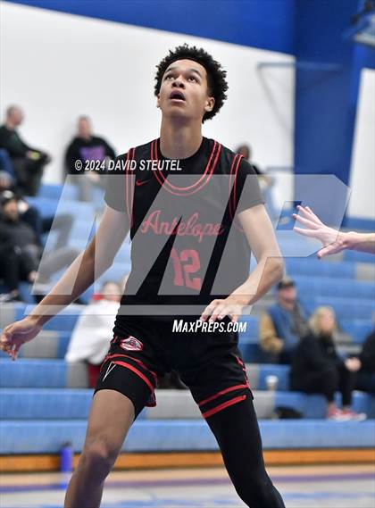 Thumbnail 2 in Antelope vs. Ponderosa (NCS TV Showcase) photogallery.