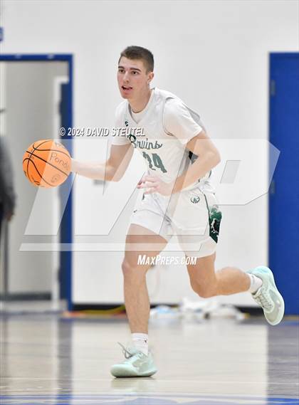Thumbnail 3 in Antelope vs. Ponderosa (NCS TV Showcase) photogallery.
