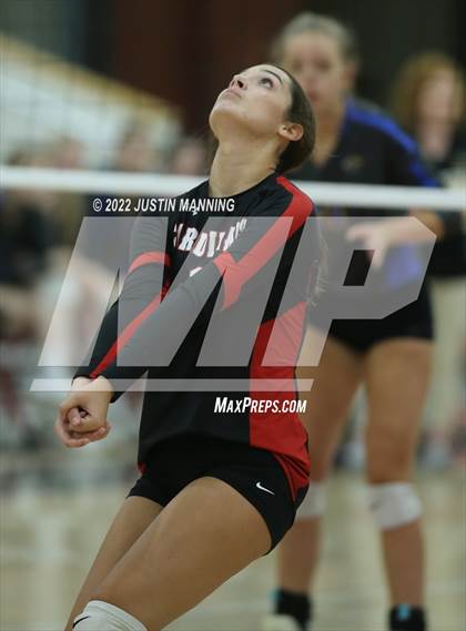 Thumbnail 2 in Sheridan @ Harmony Grove photogallery.