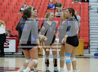 Thumbnail 2 in Sheridan @ Harmony Grove photogallery.