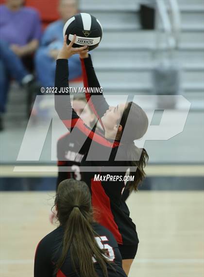 Thumbnail 2 in Sheridan @ Harmony Grove photogallery.