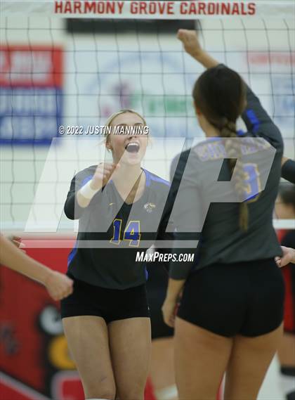 Thumbnail 1 in Sheridan @ Harmony Grove photogallery.