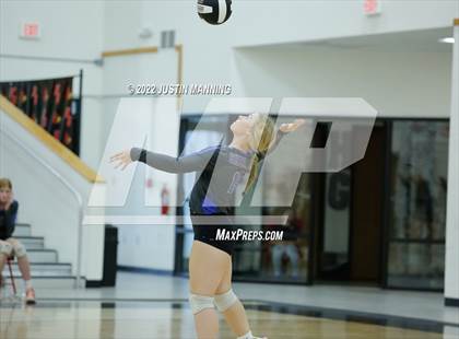 Thumbnail 2 in Sheridan @ Harmony Grove photogallery.