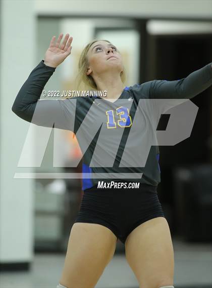 Thumbnail 2 in Sheridan @ Harmony Grove photogallery.
