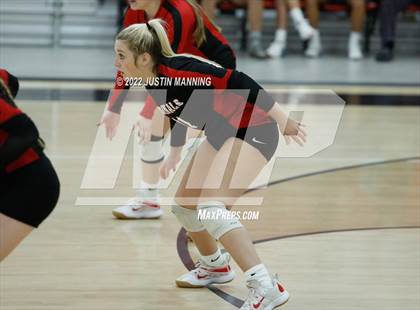 Thumbnail 2 in Sheridan @ Harmony Grove photogallery.