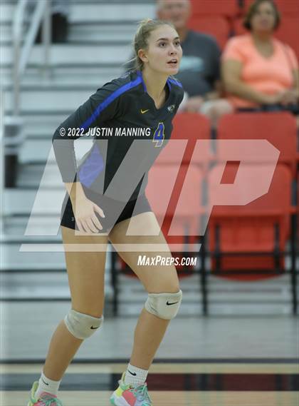 Thumbnail 2 in Sheridan @ Harmony Grove photogallery.