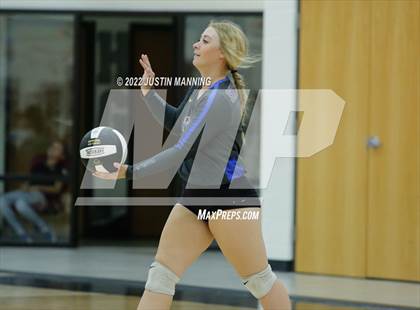 Thumbnail 1 in Sheridan @ Harmony Grove photogallery.