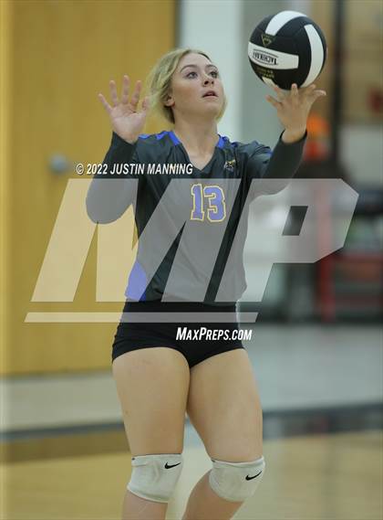 Thumbnail 2 in Sheridan @ Harmony Grove photogallery.
