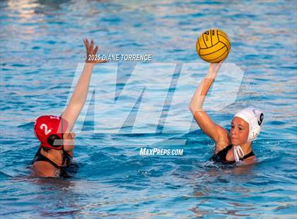 Thumbnail 2 in Orange Lutheran vs Oaks Christian (Bill Barnett Holiday Cup) photogallery.