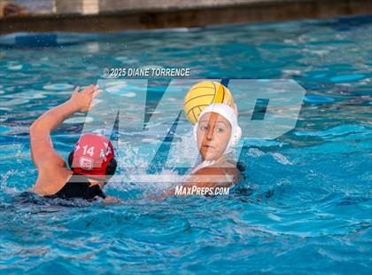 Thumbnail 3 in Orange Lutheran vs Oaks Christian (Bill Barnett Holiday Cup) photogallery.