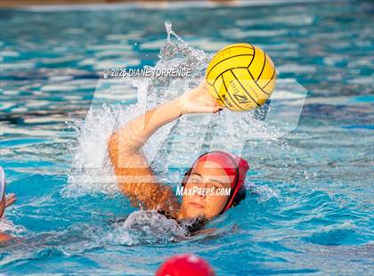 Thumbnail 3 in Orange Lutheran vs Oaks Christian (Bill Barnett Holiday Cup) photogallery.