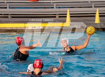 Thumbnail 1 in Orange Lutheran vs Oaks Christian (Bill Barnett Holiday Cup) photogallery.